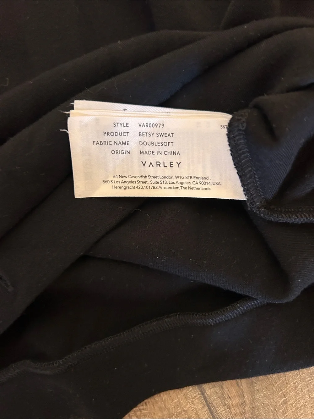 Varley Betsy Double Soft Black pullover small